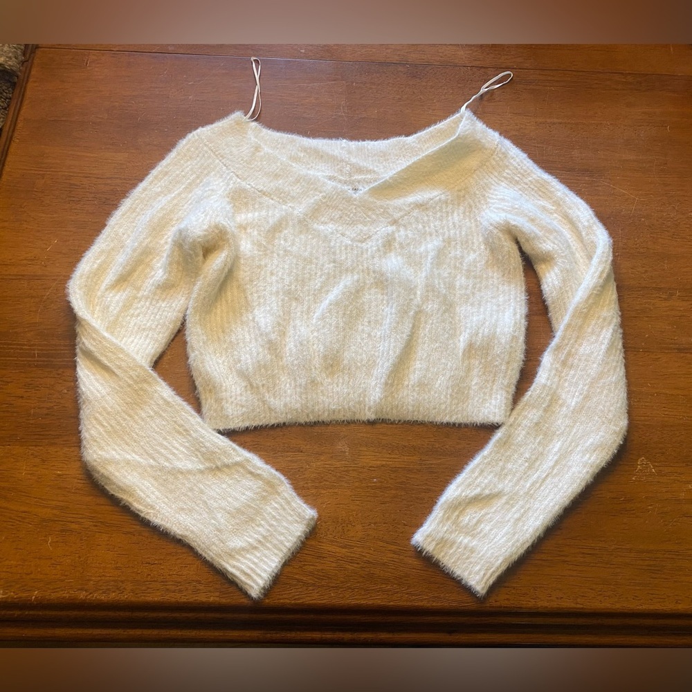 American Eagle Outfitters Cream Fuzzy Crop Sweater